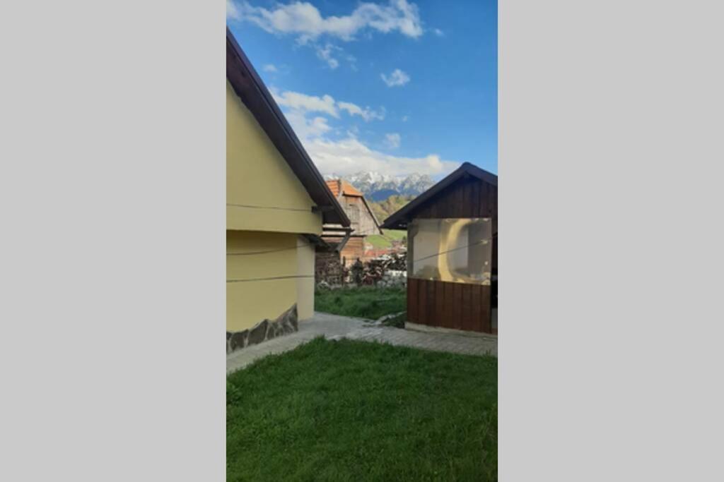Casa In Curte La Zavate Villa Bran  Exterior photo